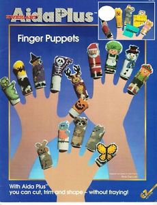 Zweigart AidaPlus boekje no 4750 Finger Puppets OP=OP